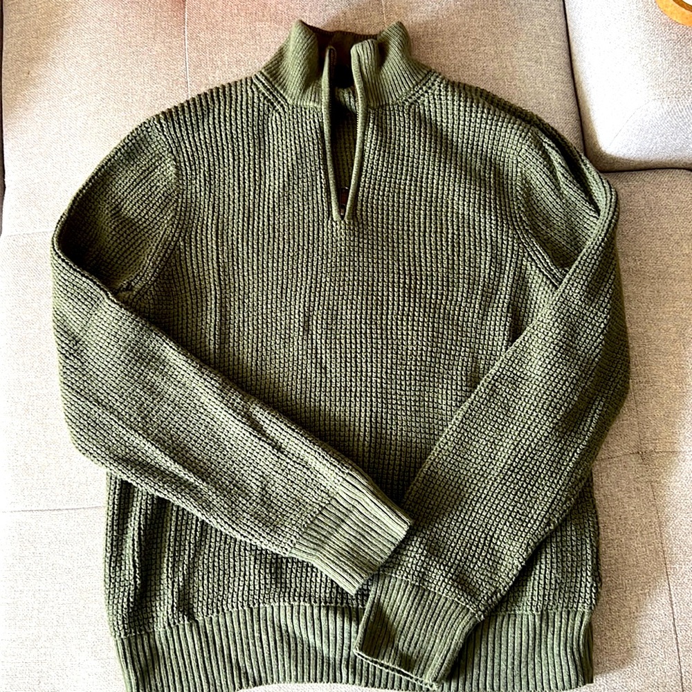 J. Crew men’s knit pullover, olive-army green, quarter zip, soft knit, size M